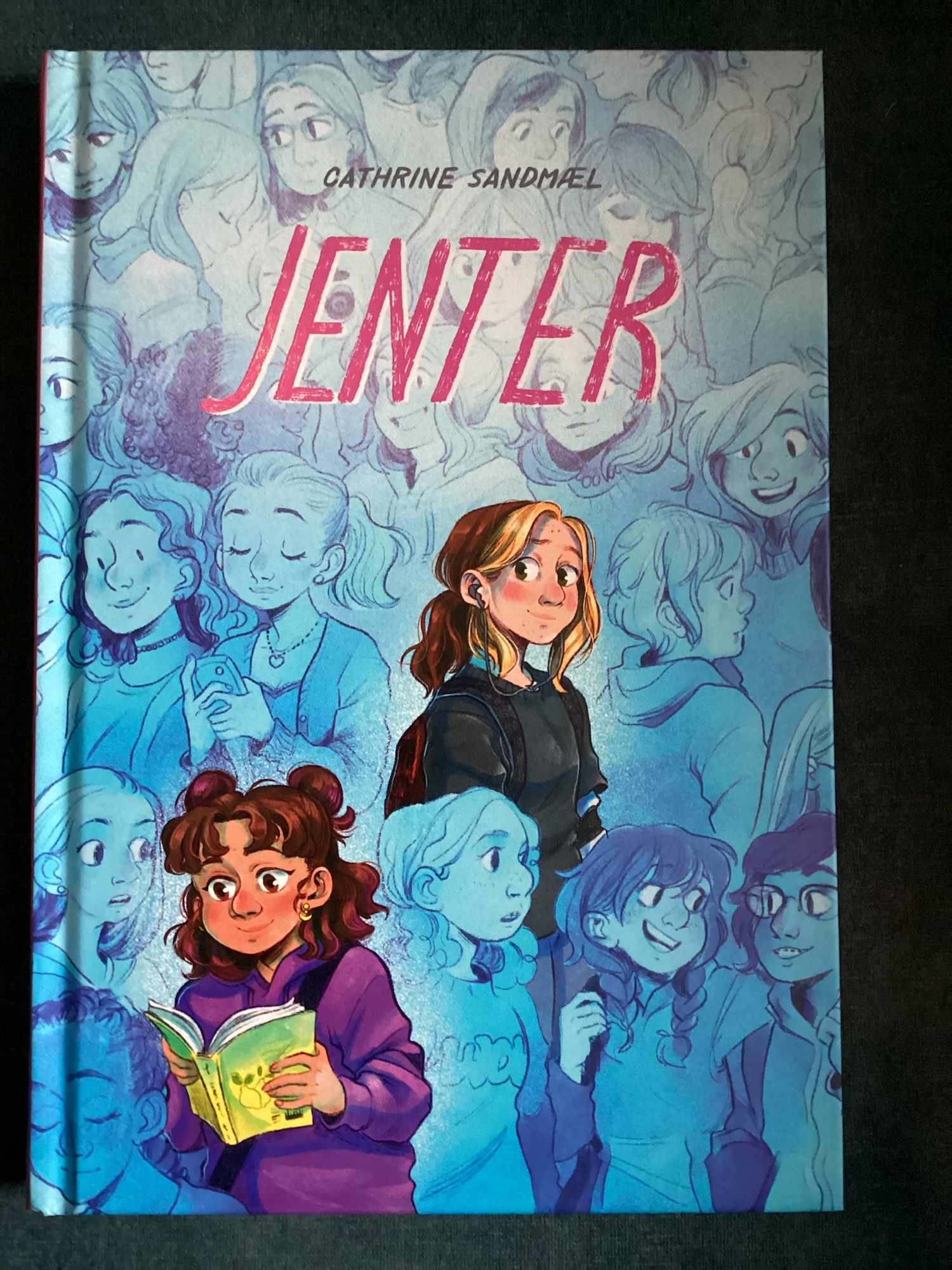 Jenter av Cathrine Sandmæl – Bokblogger, image size:1500x2000